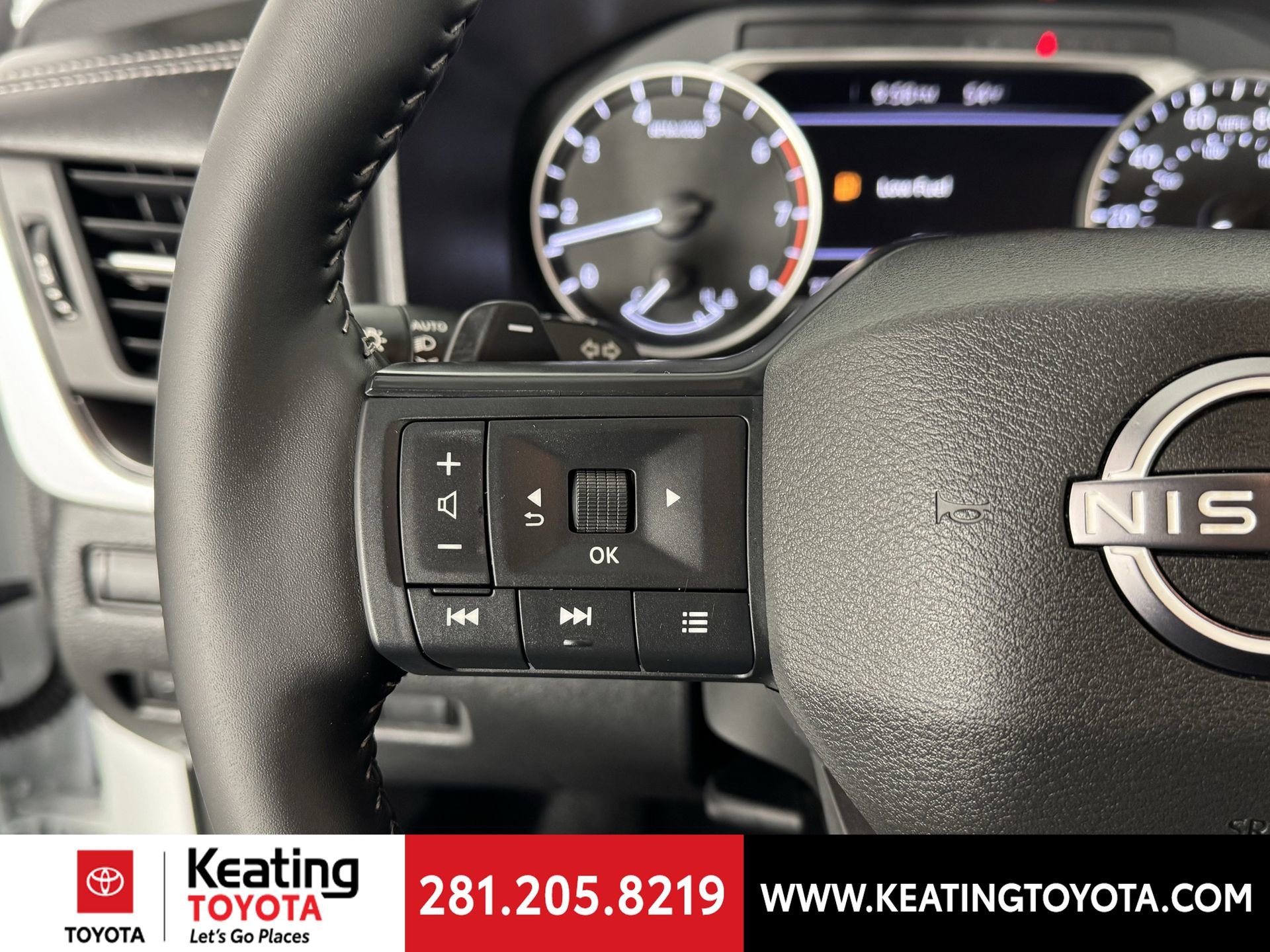 Used 2026 Nissan Rogue SV image 26