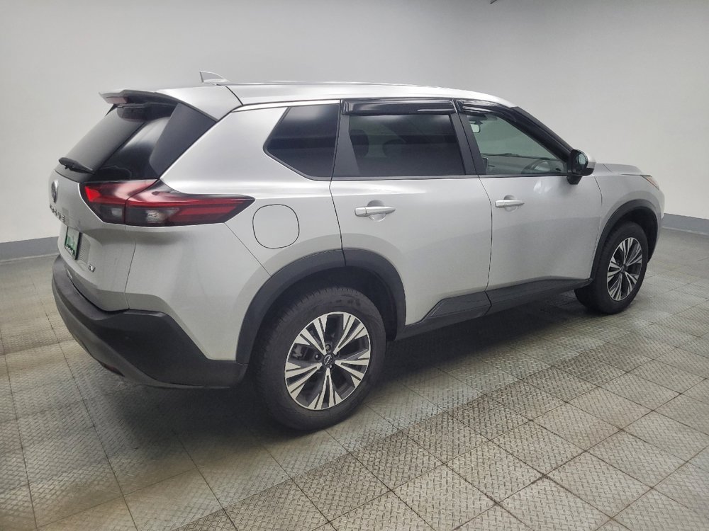 Used 2023 Nissan Rogue SV image 10