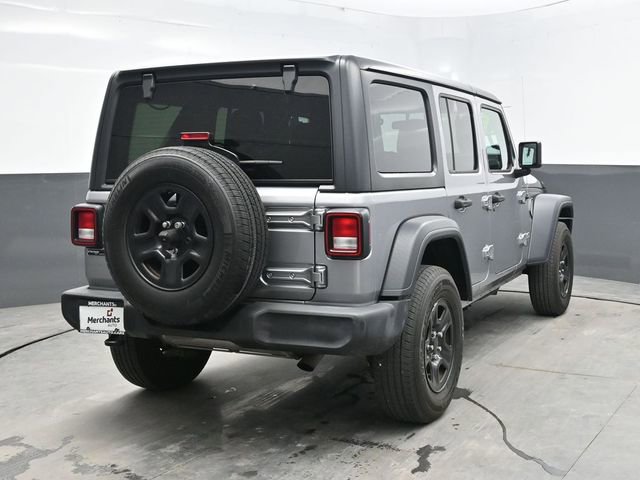 Used 2018 Jeep Wrangler Unlimited Sport AWD/4WD image 6