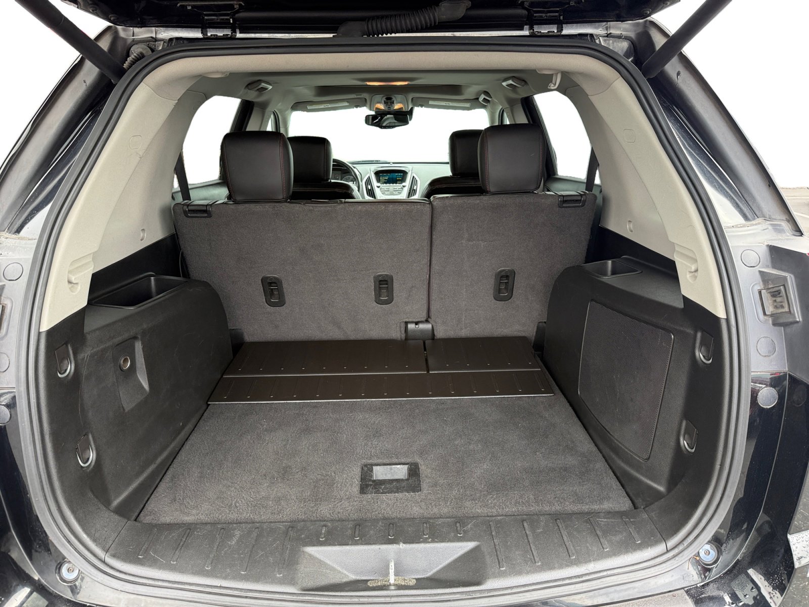 Used 2016 GMC Terrain SLT w/ Open Road Package image 17