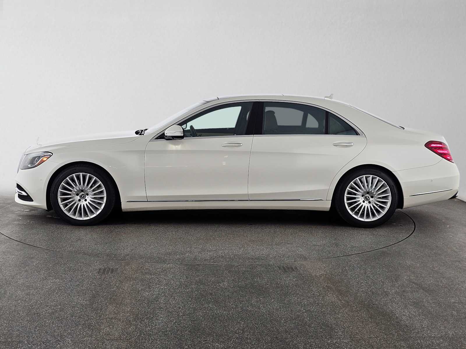 Used 2018 Mercedes-Benz S 560 Sedan image 6
