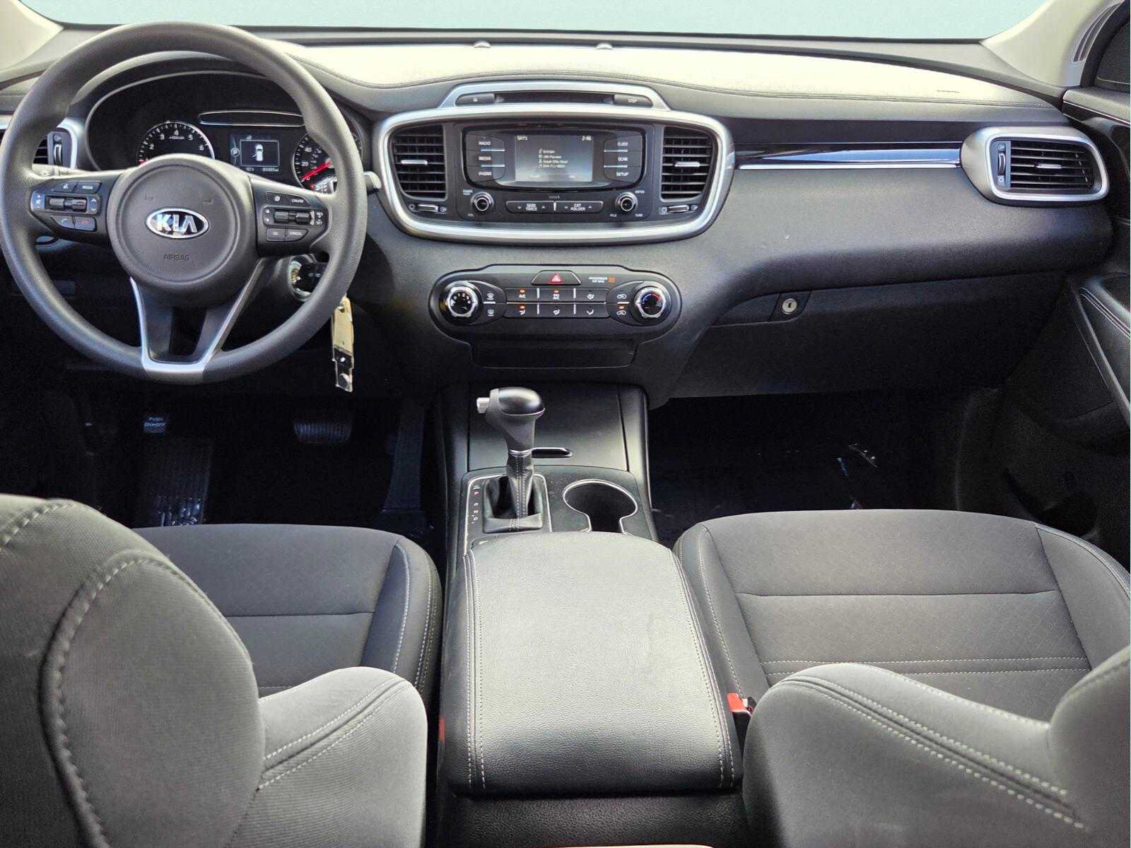 Used 2018 Kia Sorento L FWD image 13