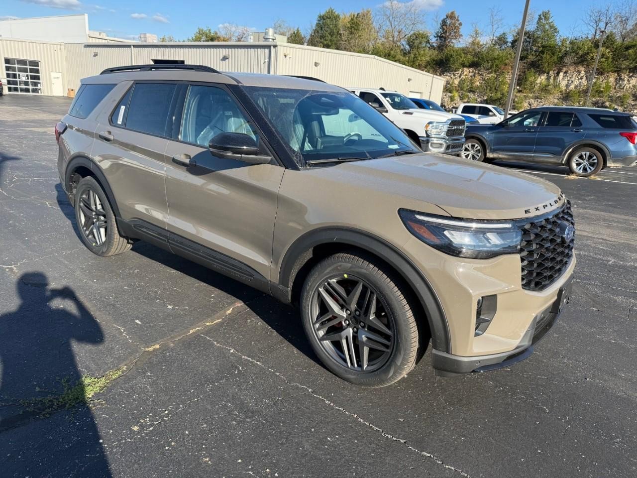 New 2026 Ford Explorer ST w/ Sun And Sound Package image 33