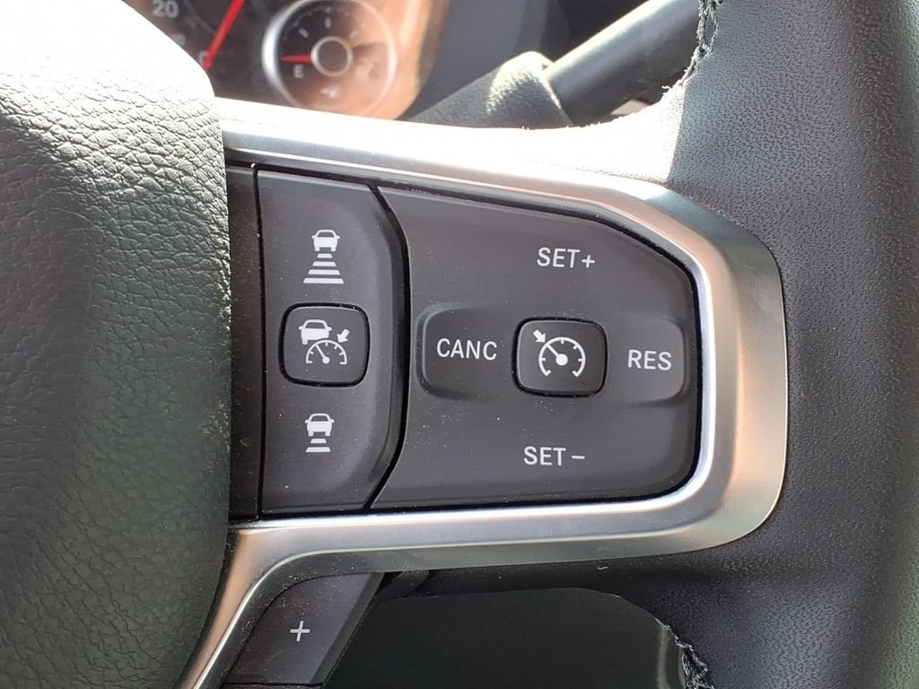 Used 2025 RAM 5500 Tradesman RWD image 30