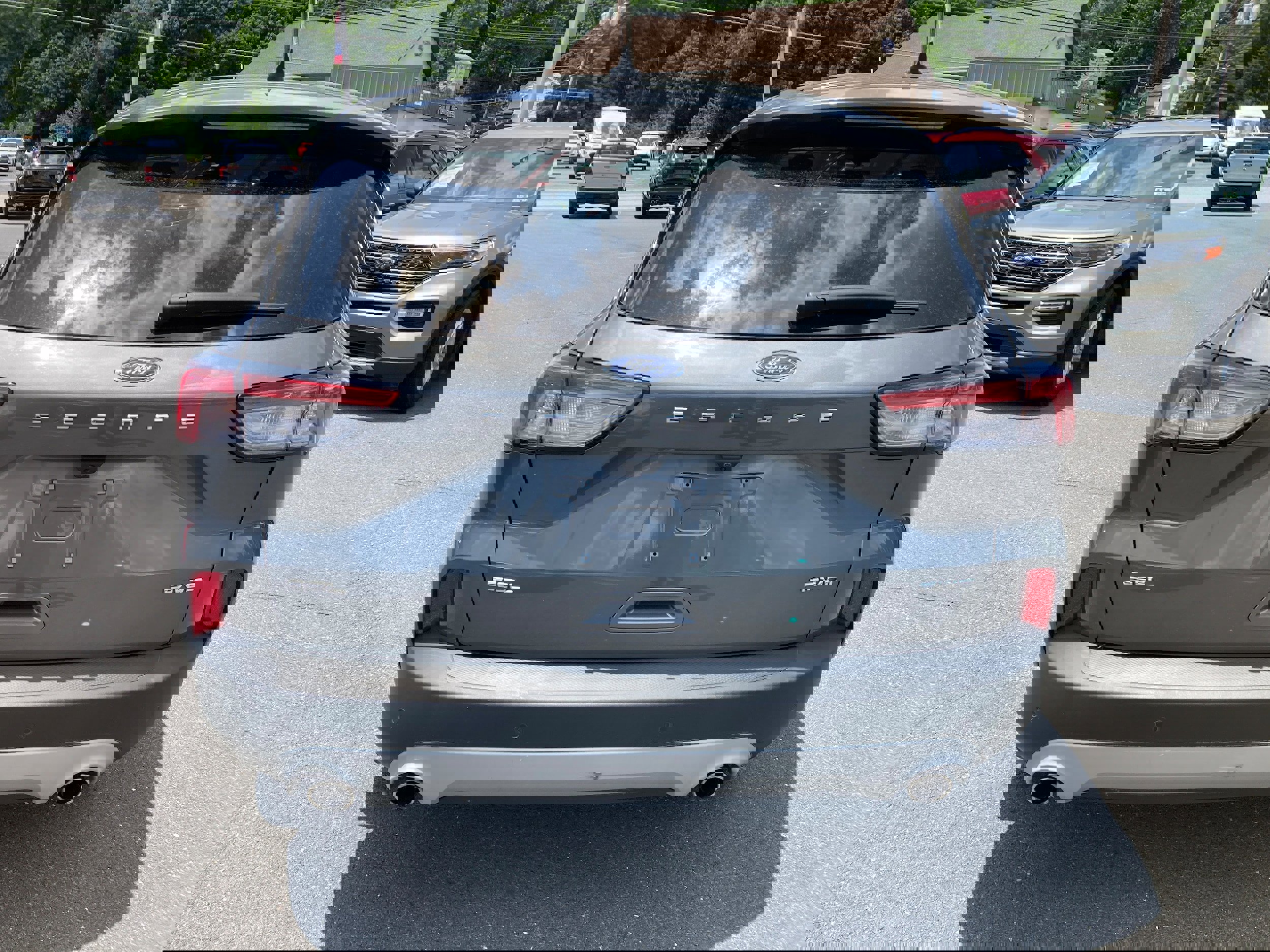 Used 2022 Ford Escape SEL image 5