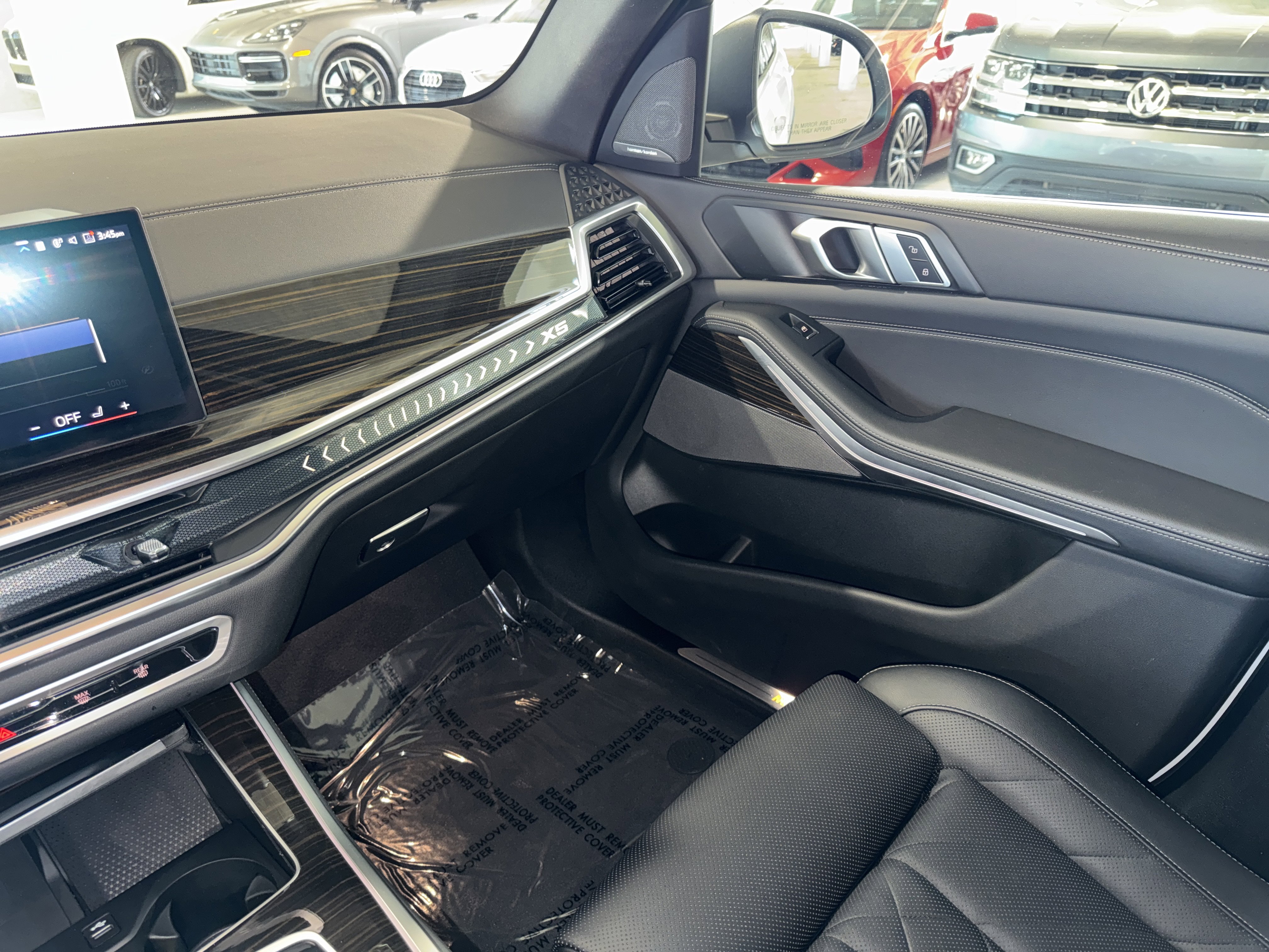 Used 2025 BMW X5 sDrive40i w/ Premium Package image 30