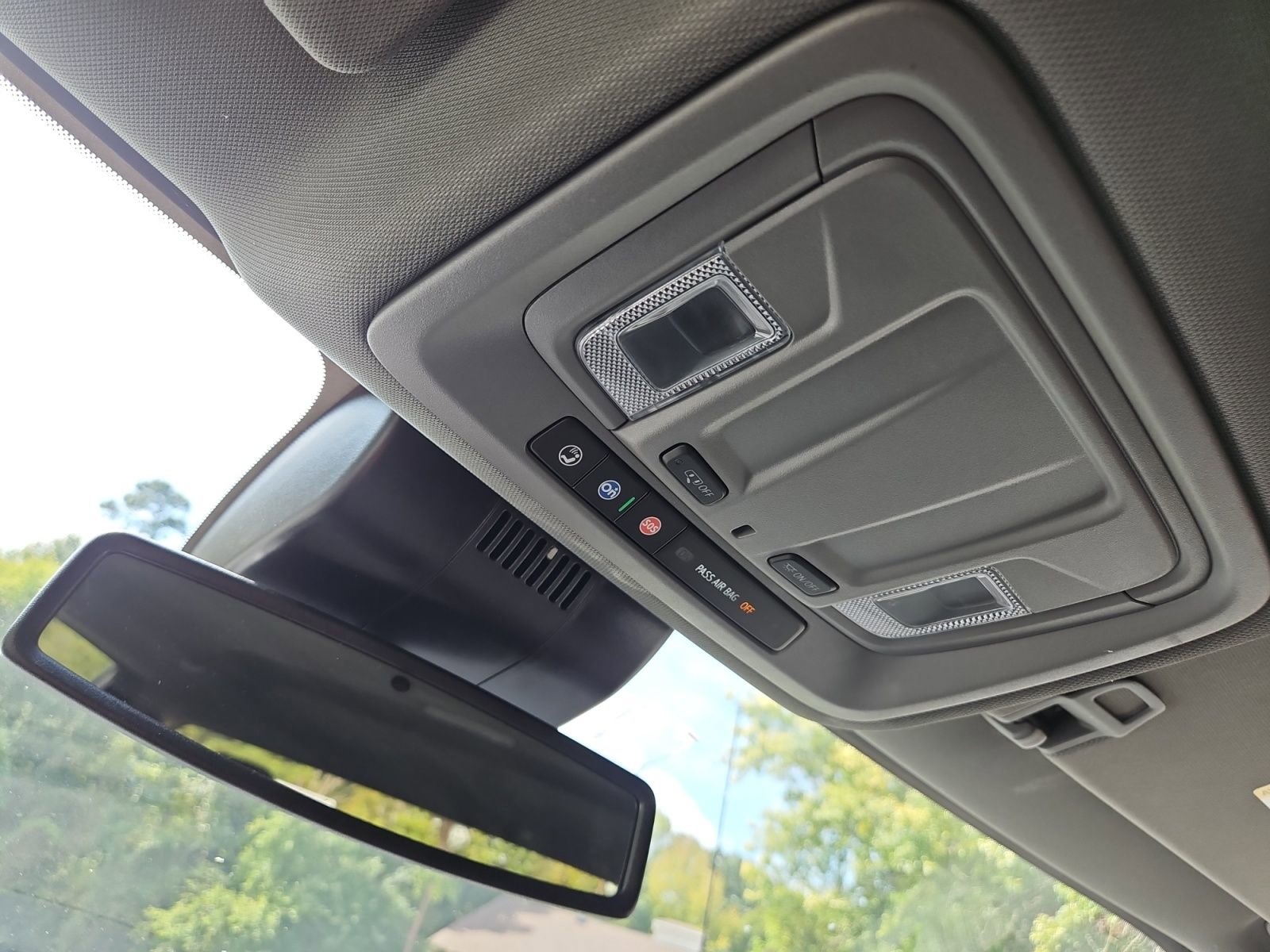 Used 2025 GMC Sierra 1500 SLT image 28