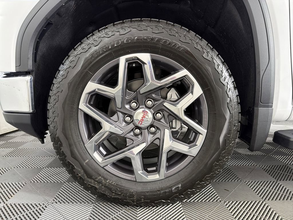 New 2026 GMC Sierra 1500 SLT w/ SLT Premium Plus Package image 9
