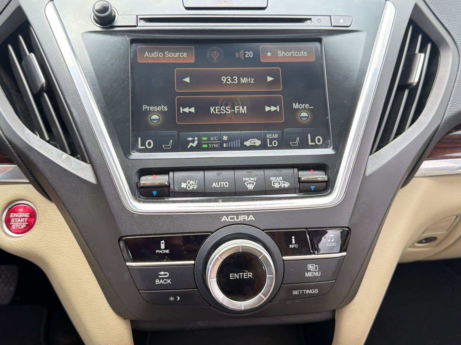 Used 2015 Acura MDX FWD image 25