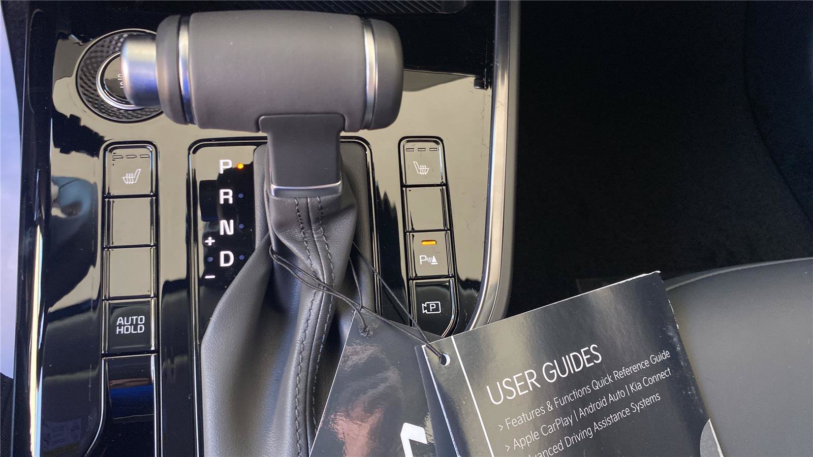 New 2026 Kia Niro EX FWD image 18