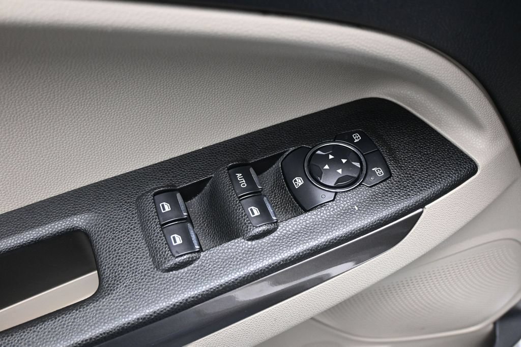 Used 2019 Ford EcoSport SE w/ SE Convenience Package FWD image 12