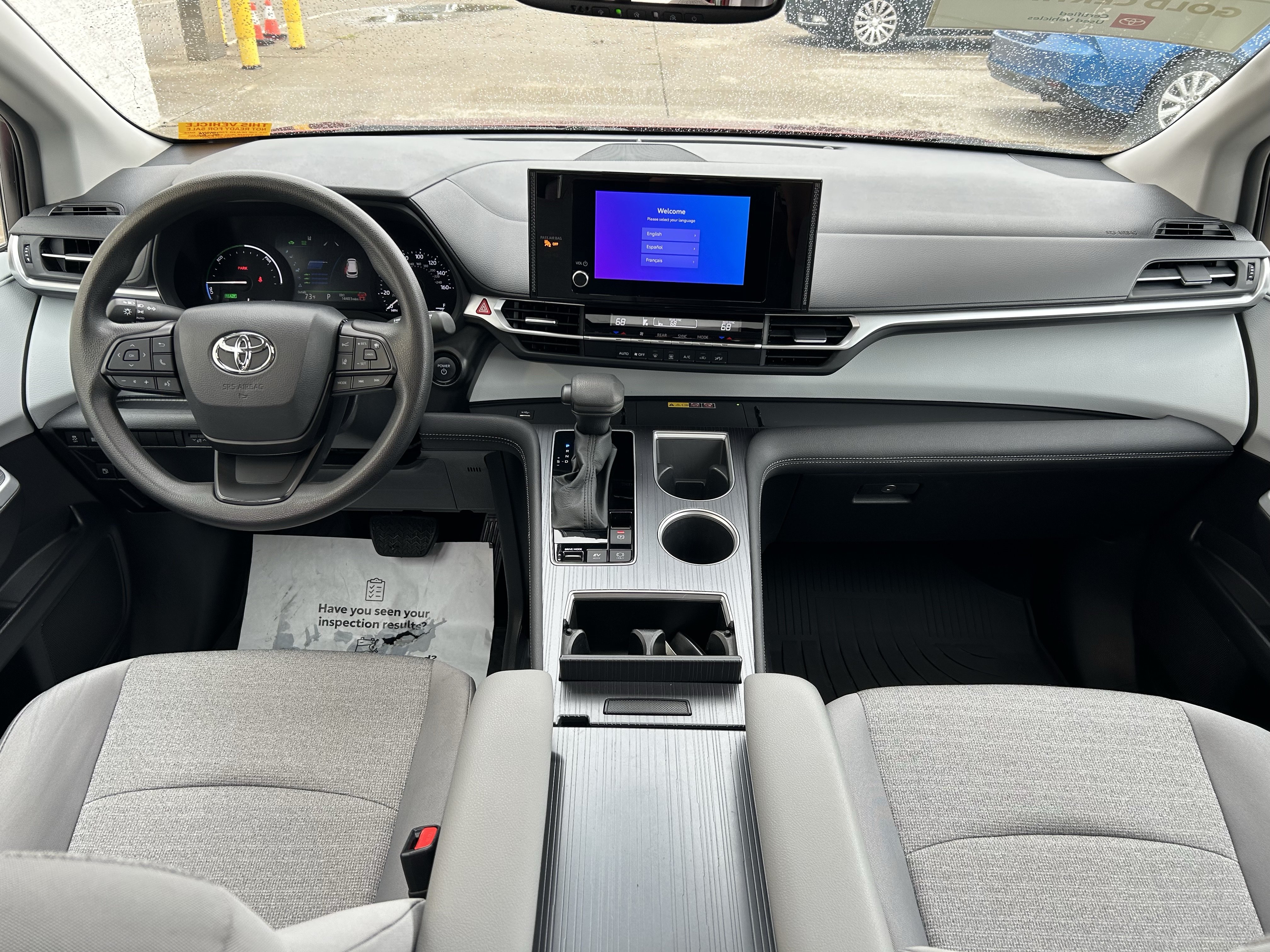 Certified 2025 Toyota Sienna LE w/ LE Plus Package AWD/4WD image 19