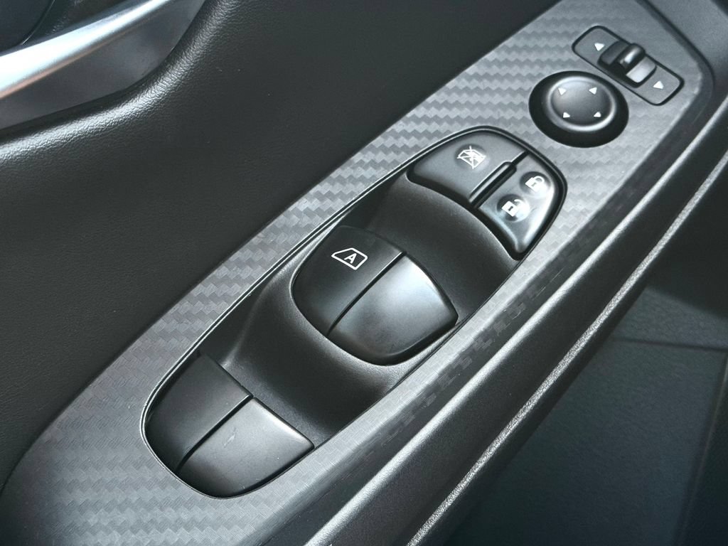 Used 2021 Nissan Sentra SV FWD image 26