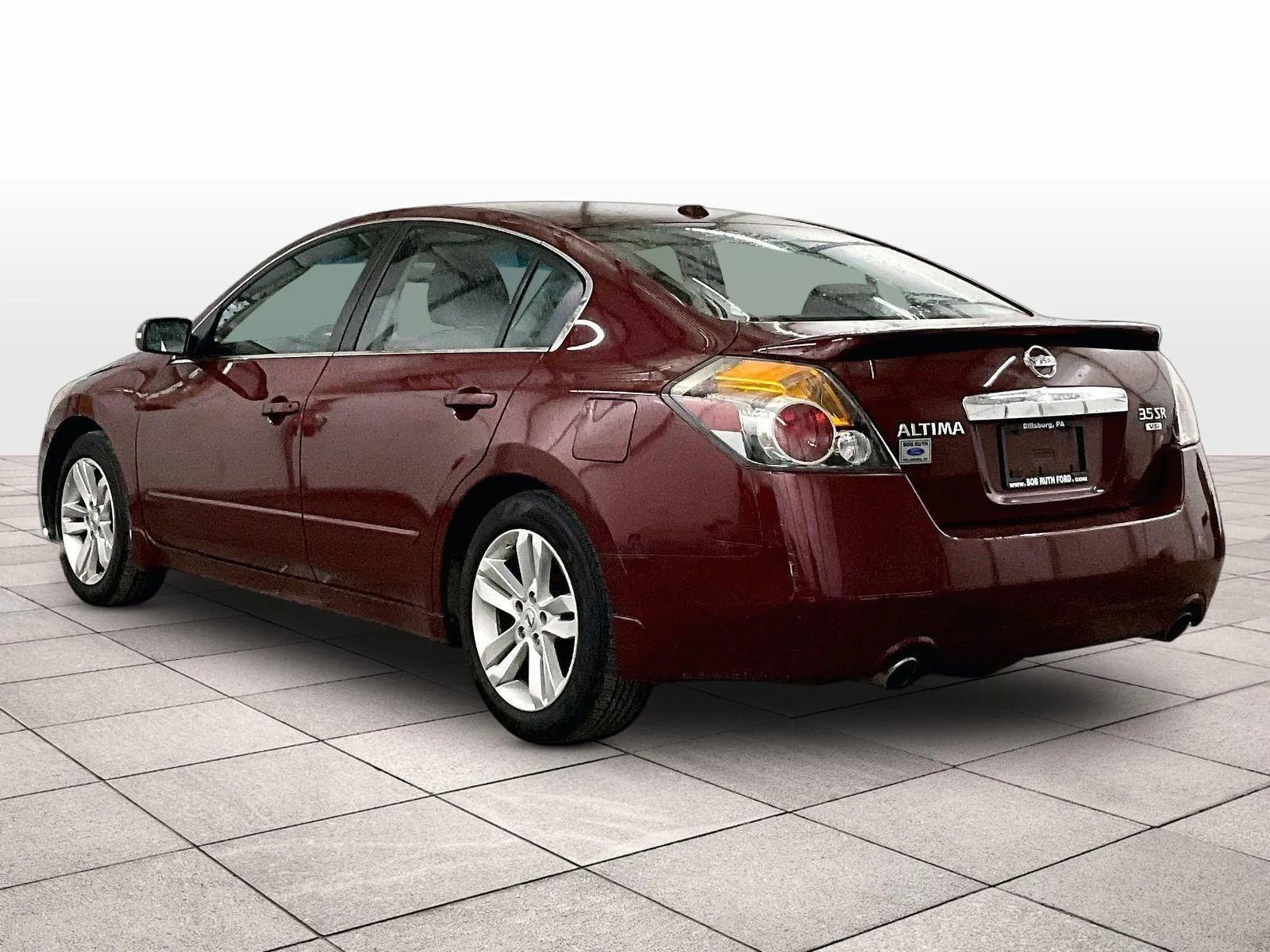Used 2011 Nissan Altima 3.5 SR w/ 3.5SR Premium Pkg image 11