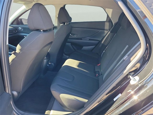 Certified 2024 Hyundai Elantra SEL image 9