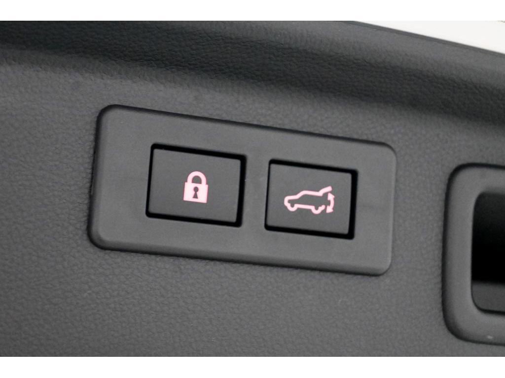 Used 2023 Subaru Forester Touring image 56