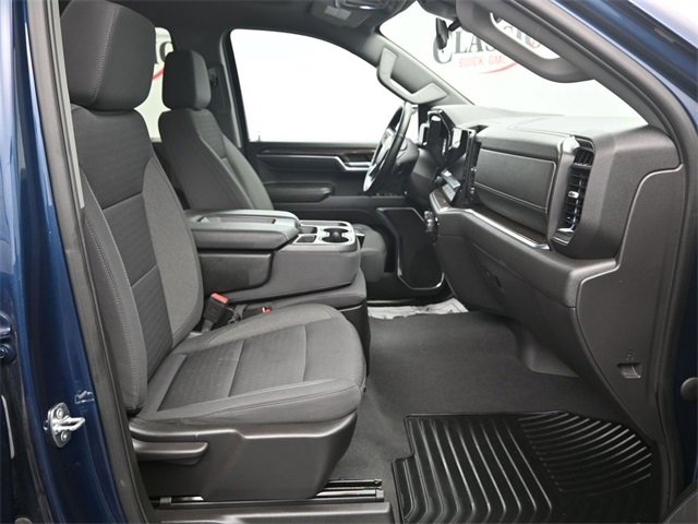 Used 2023 Chevrolet Silverado 1500 LT image 10