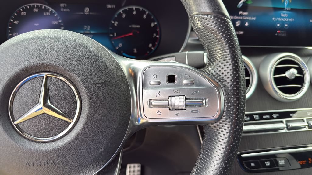 Used 2020 Mercedes-Benz GLC 300 4MATIC image 32