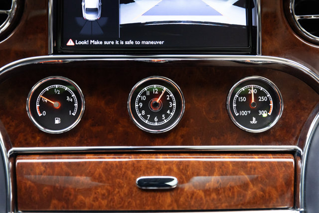 Used 2017 Bentley Mulsanne RWD image 99