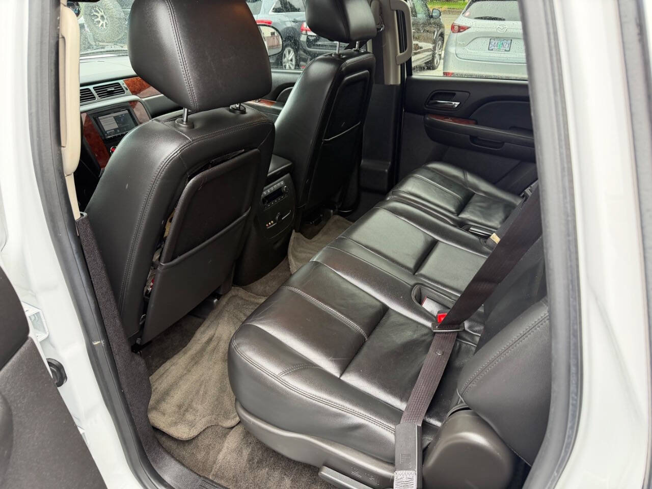 Used 2013 Chevrolet Tahoe LT w/ Luxury Package AWD/4WD image 13