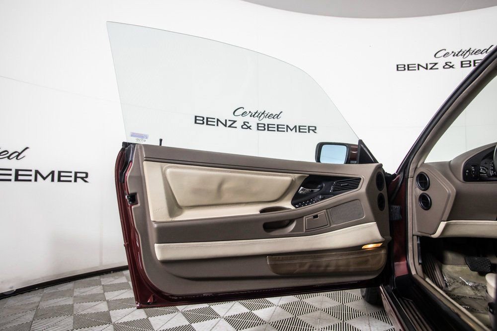 Used 1993 BMW 850Ci image 17