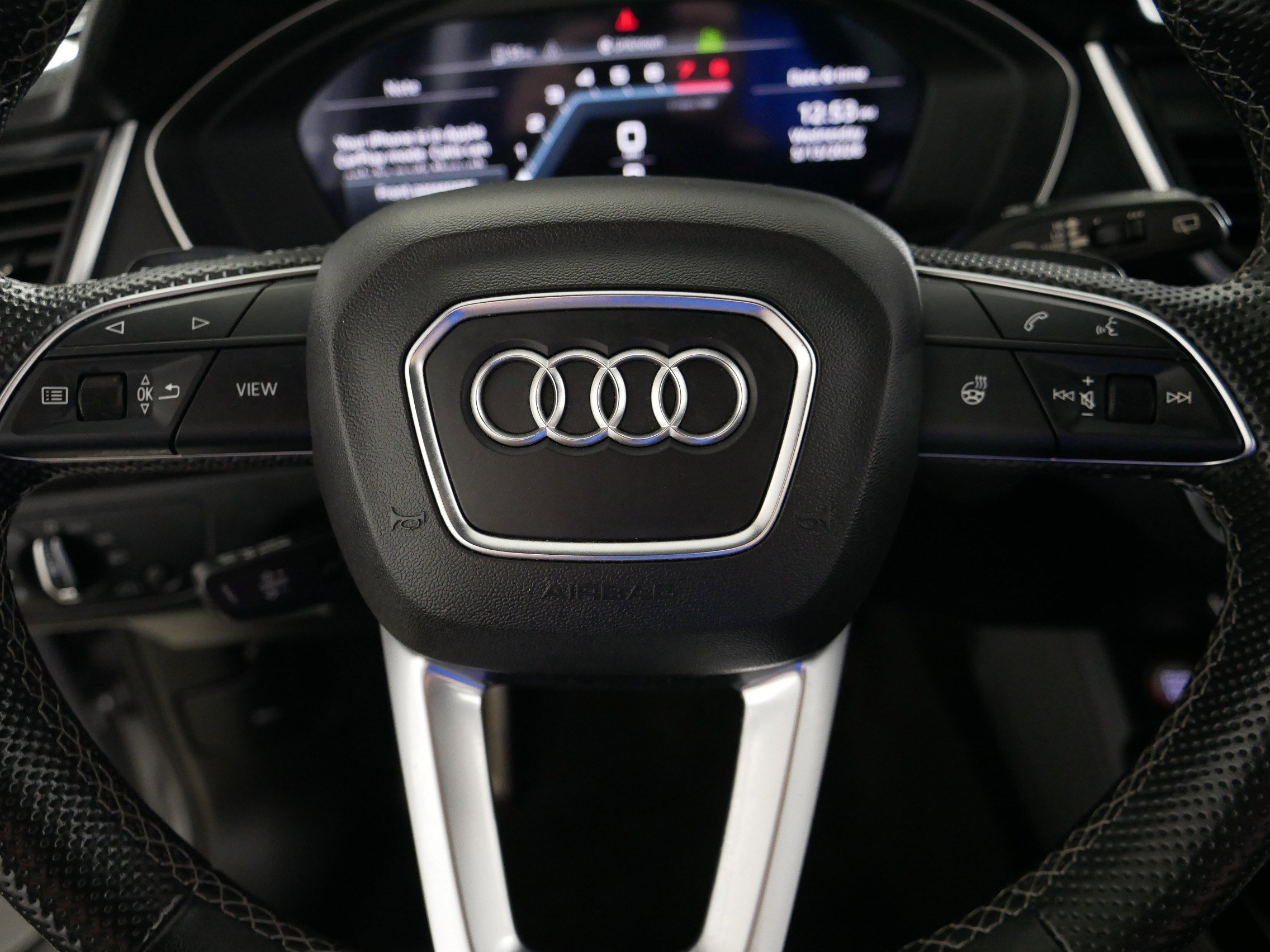 Used 2022 Audi SQ5 Premium Plus AWD/4WD image 25