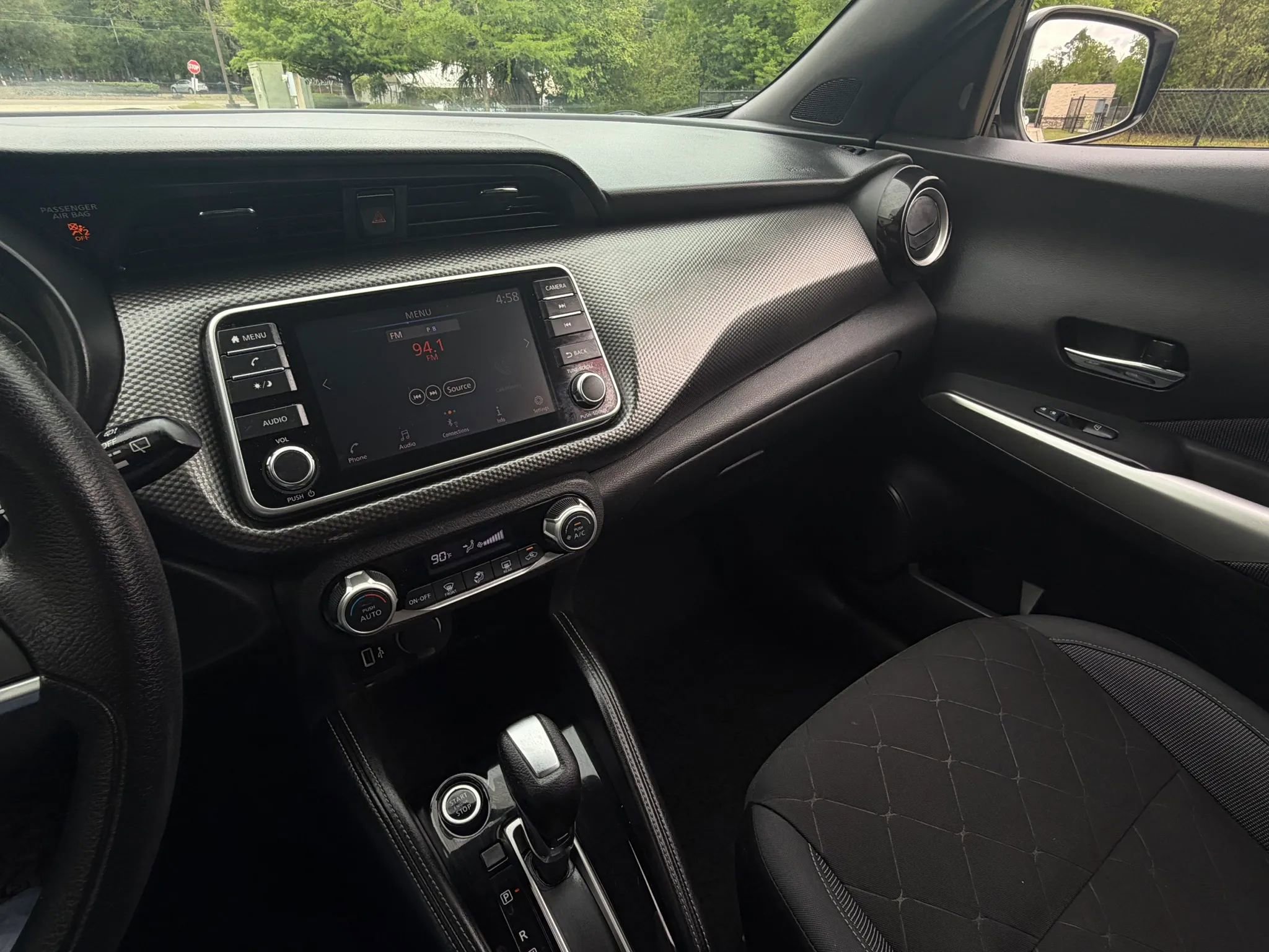 Used 2019 Nissan Kicks SV FWD image 19