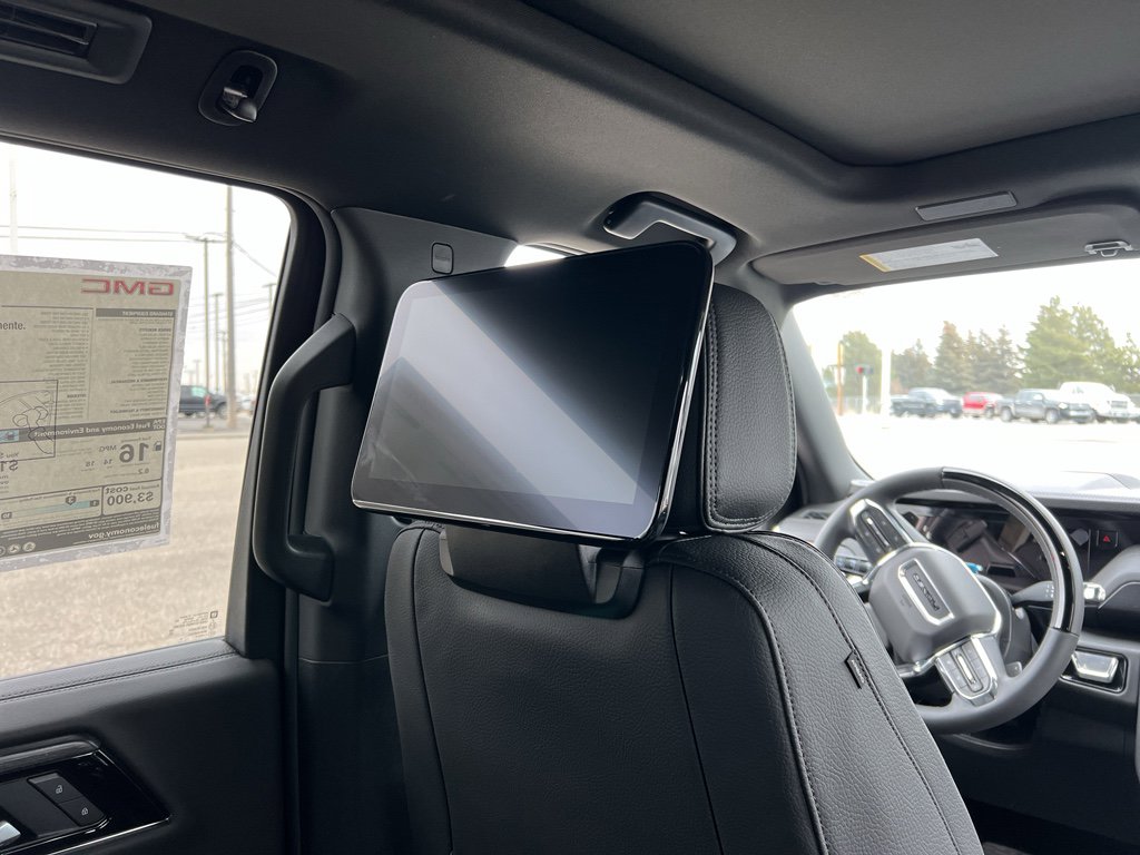 New 2026 GMC Yukon Denali image 25