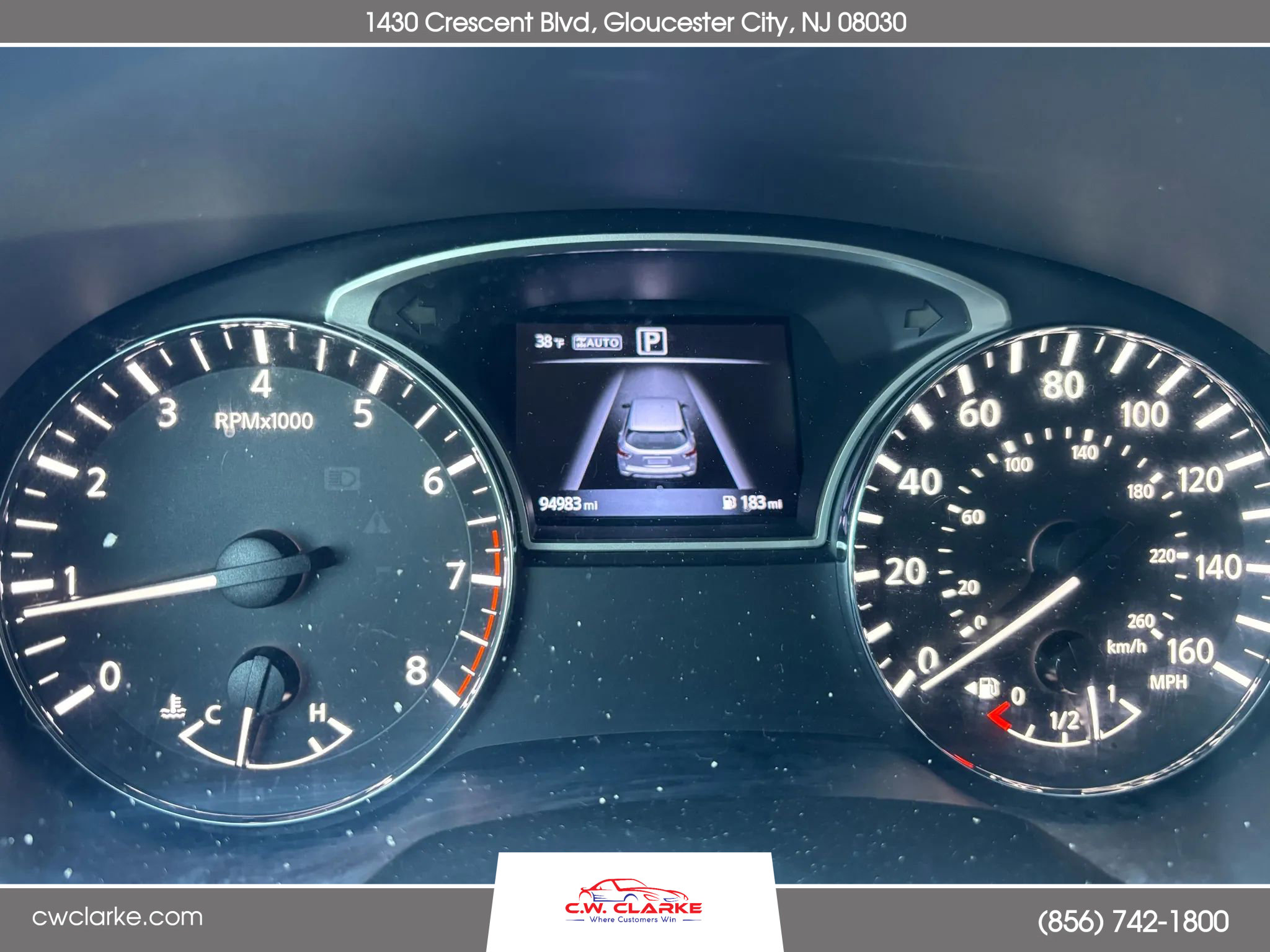 Used 2017 Nissan Pathfinder S image 18