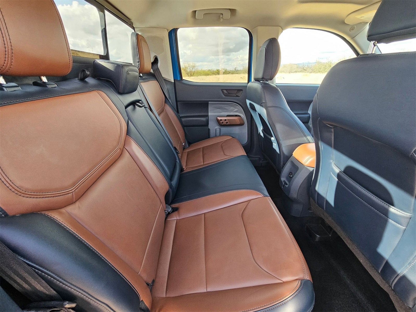 Certified 2022 Ford Maverick Lariat image 20