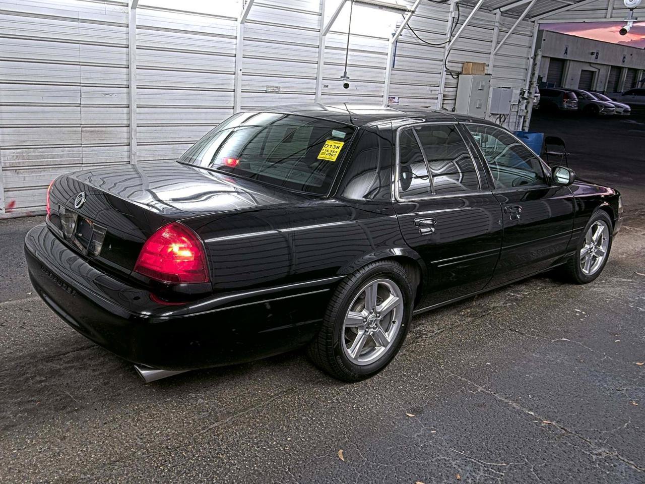 Used 2003 Mercury Marauder RWD image 3