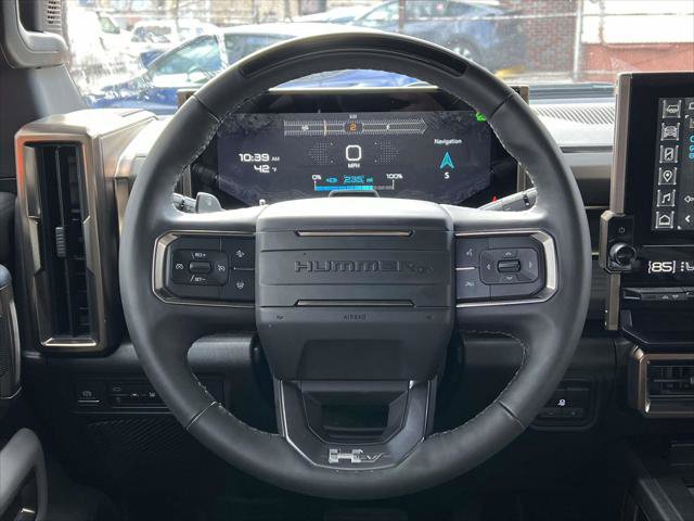 Certified 2024 GMC Hummer EV 2X image 17