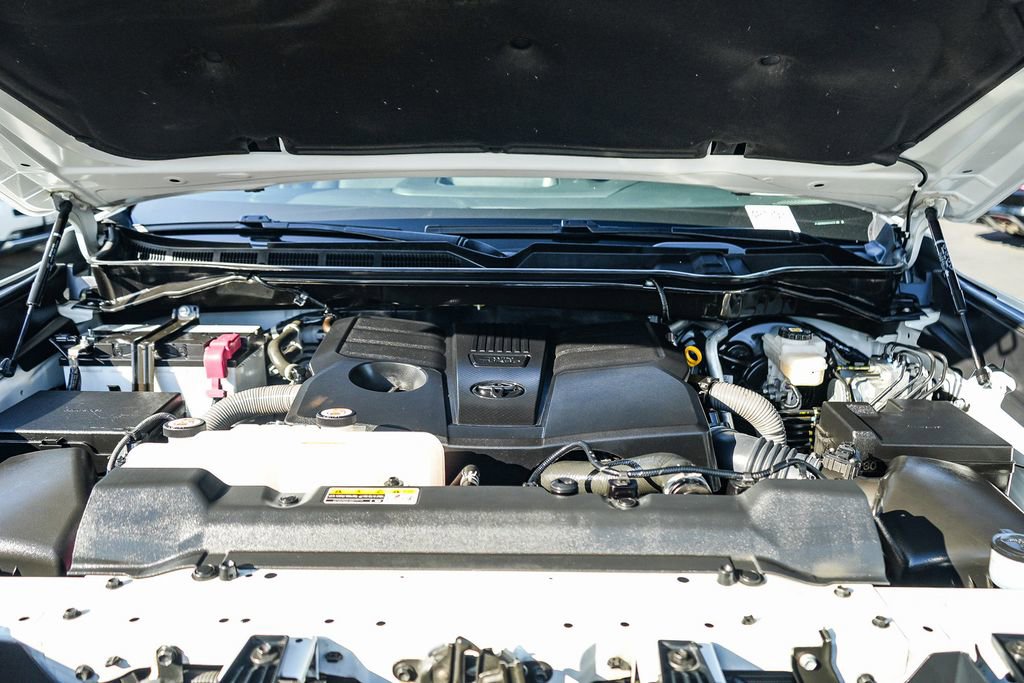 Used 2023 Toyota Tundra Limited w/ Power Package image 26