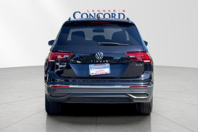Used 2022 Volkswagen Tiguan S AWD/4WD image 5