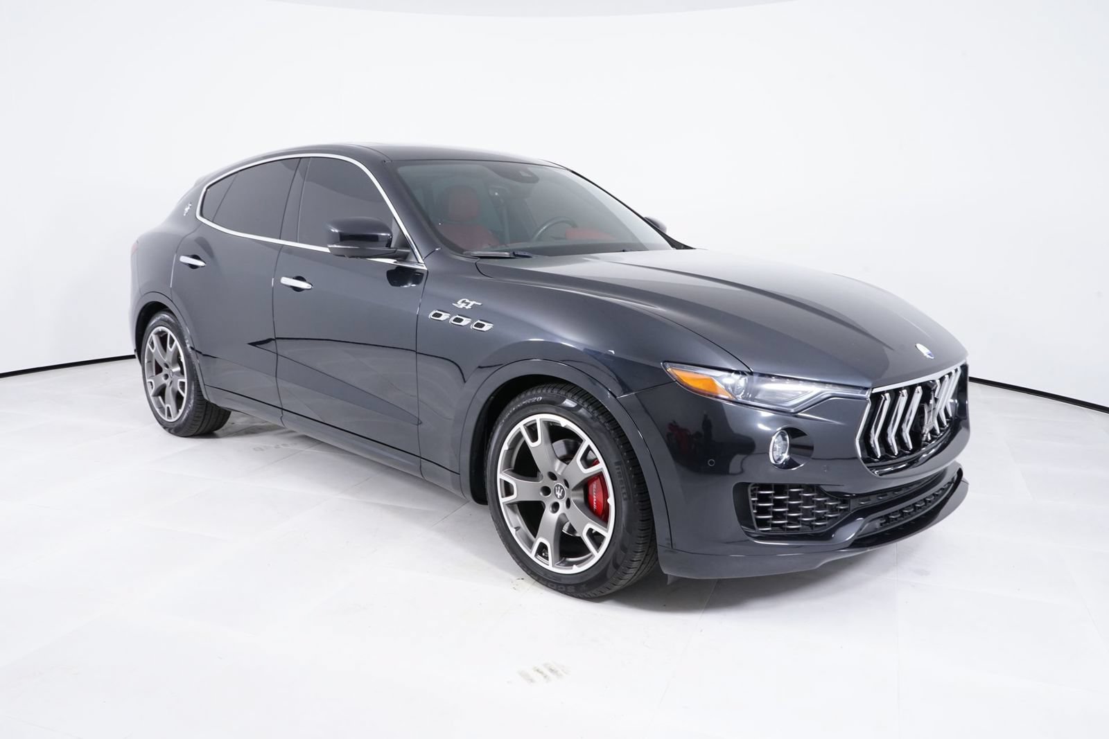 Used 2023 Maserati Levante GT AWD/4WD image 9