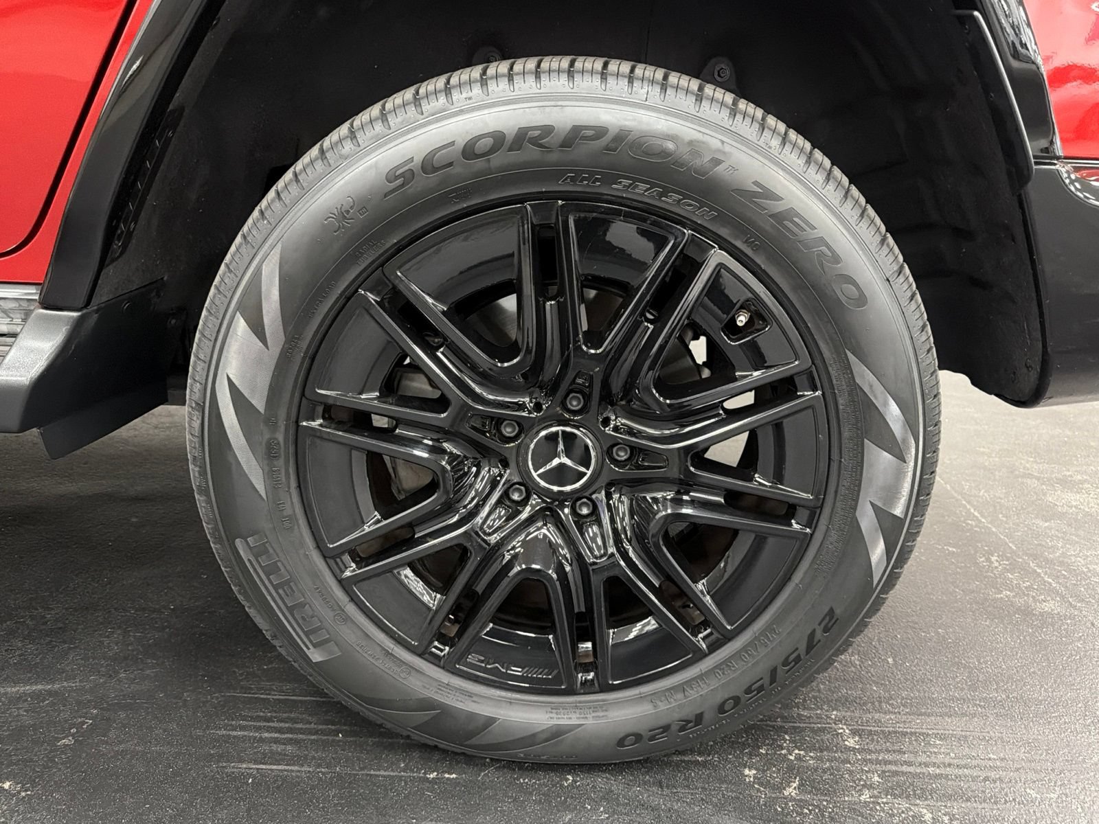 Used 2025 Mercedes-Benz G 580 w/ EQ Technology image 16