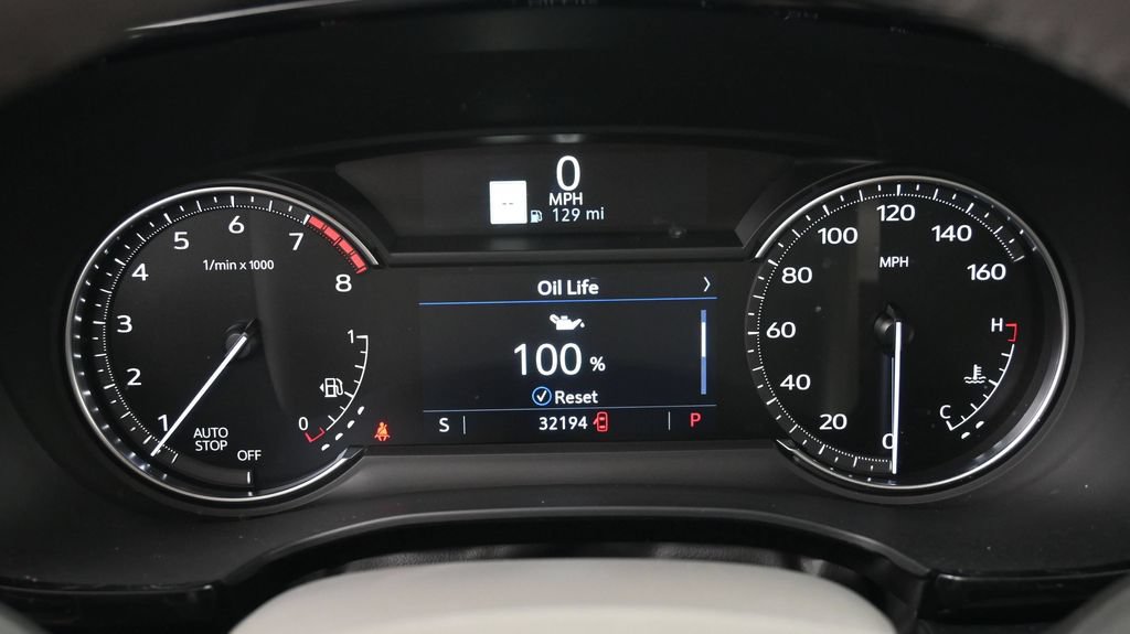 Certified 2023 Cadillac XT6 Premium Luxury FWD image 9