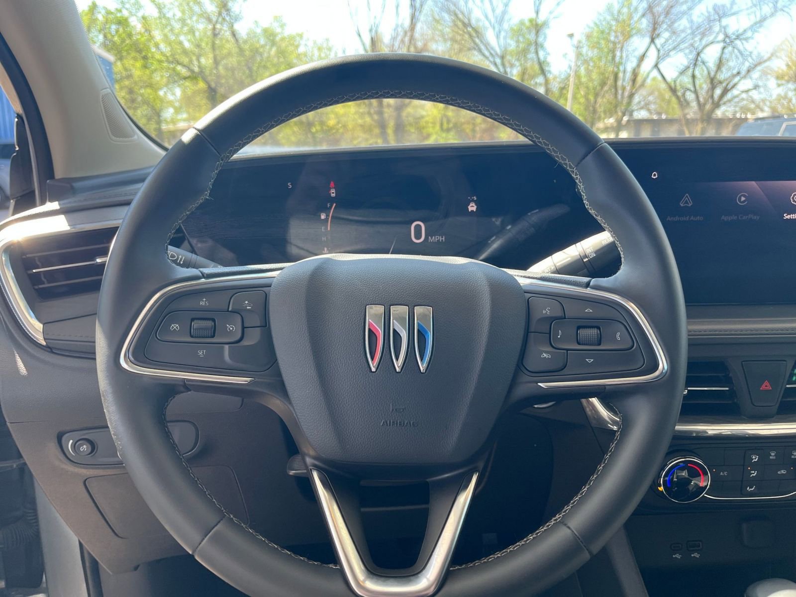 Used 2025 Buick Encore GX Preferred image 27