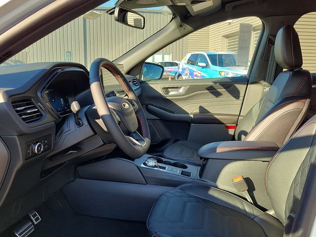 New 2023 Ford Escape ST-Line Elite w/ Premium Technology Package AWD/4WD image 5