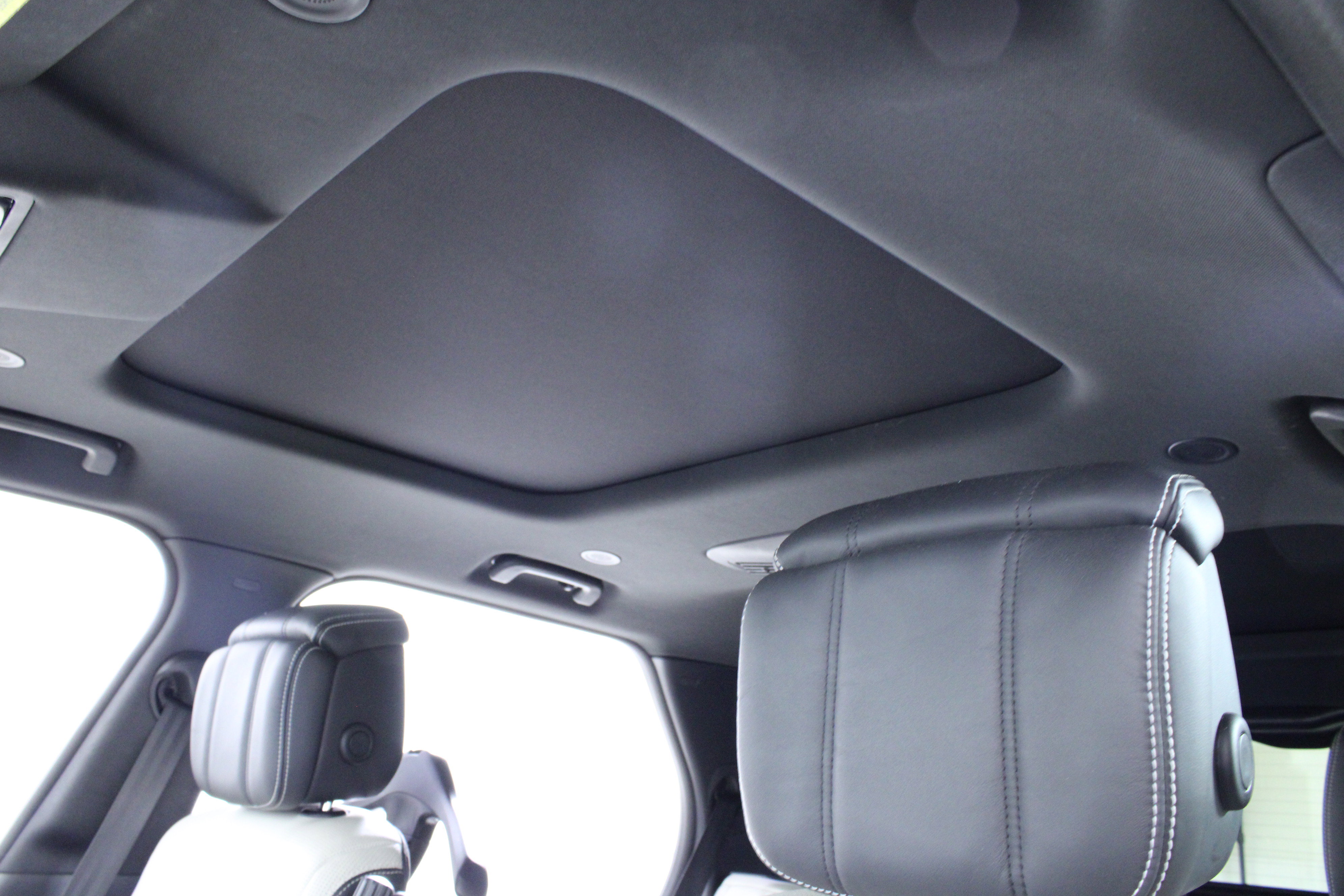 Used 2023 Land Rover Discovery HSE R-Dynamic image 33