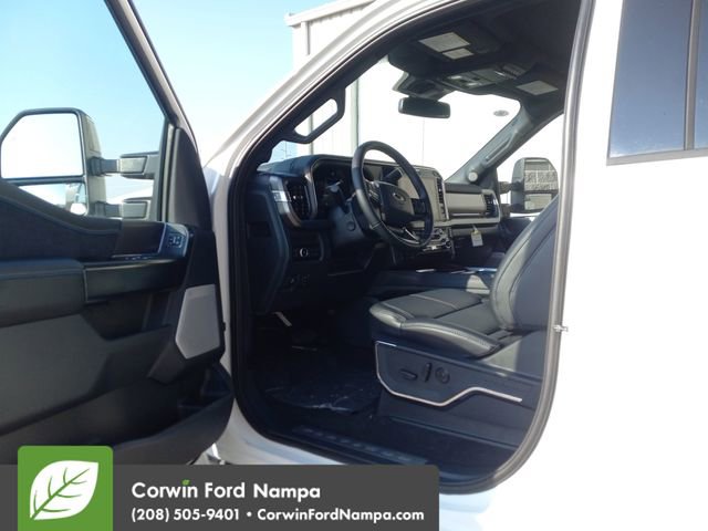 New 2026 Ford F450 Platinum w/ FX4 Off-Road Package image 9