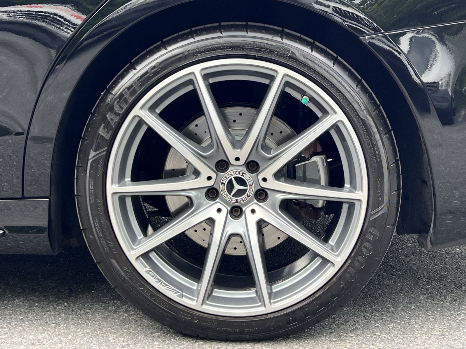 Used 2019 Mercedes-Benz S 560e image 17