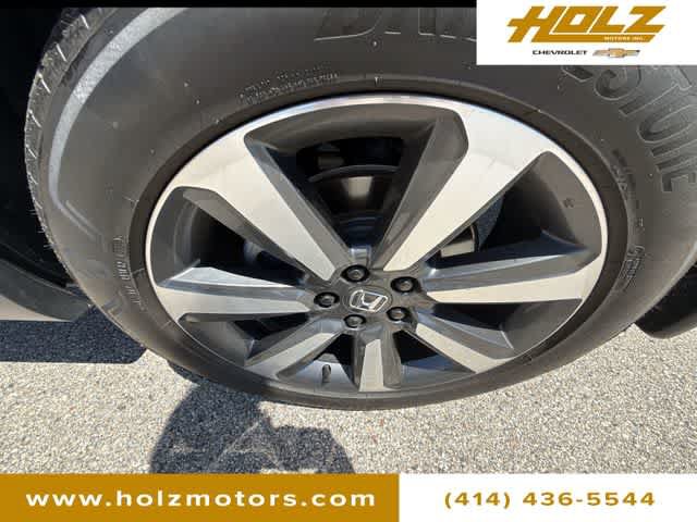 Used 2025 Honda Pilot Touring image 33