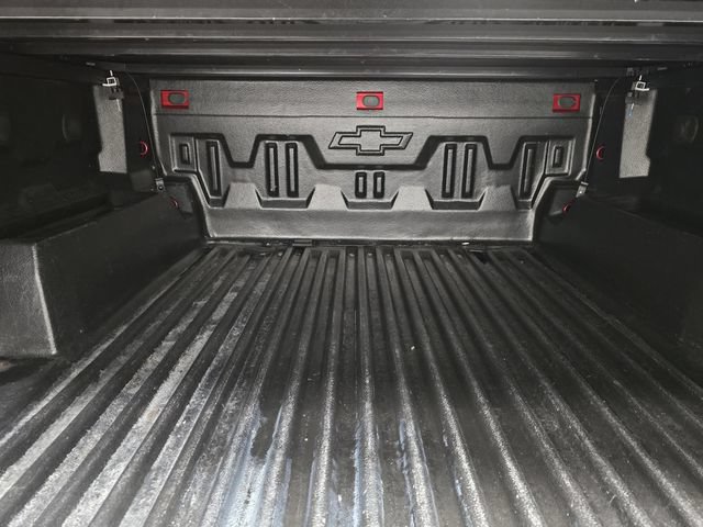 Used 2024 Chevrolet Colorado LT w/ LT Convenience Package II RWD image 8