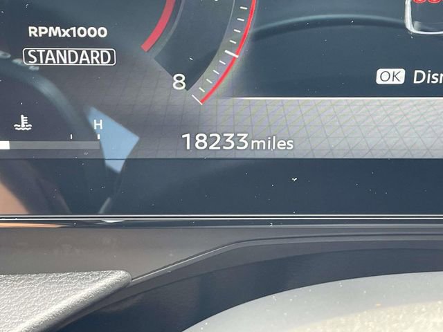 Used 2025 Nissan Kicks SR w/ Illumination Package FWD image 23