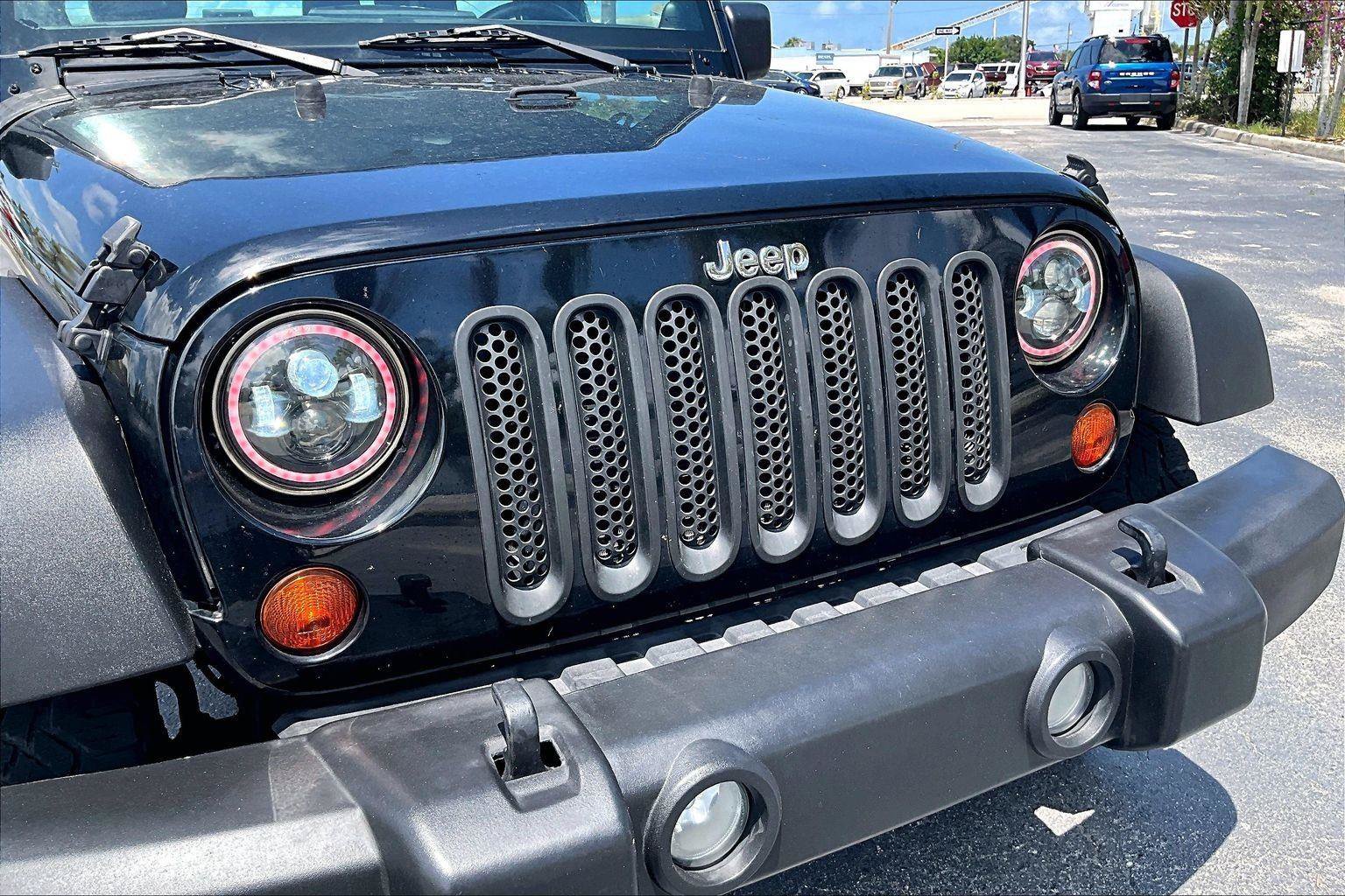 Used 2012 Jeep Wrangler Sport AWD/4WD image 34
