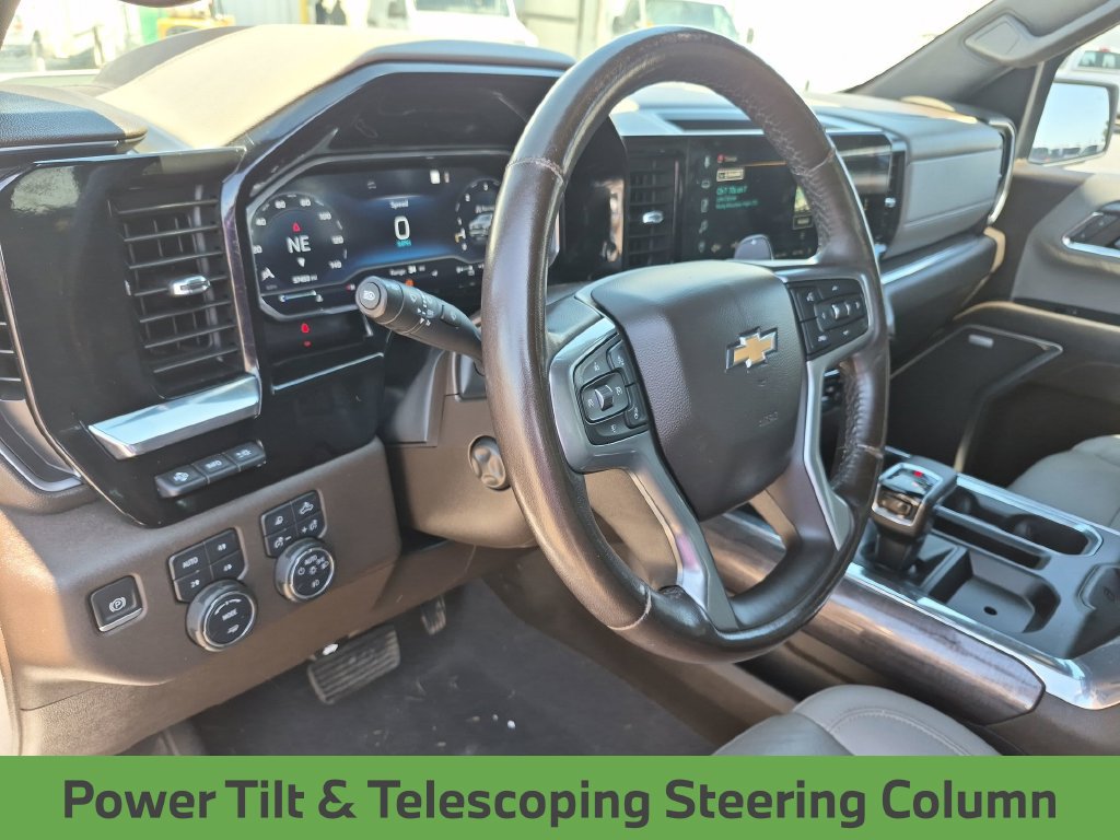 Used 2023 Chevrolet Silverado 1500 LTZ w/ Technology Package AWD/4WD image 34