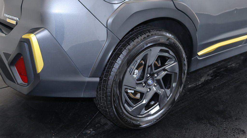 Used 2024 Subaru Crosstrek 2.5i Sport AWD/4WD image 14