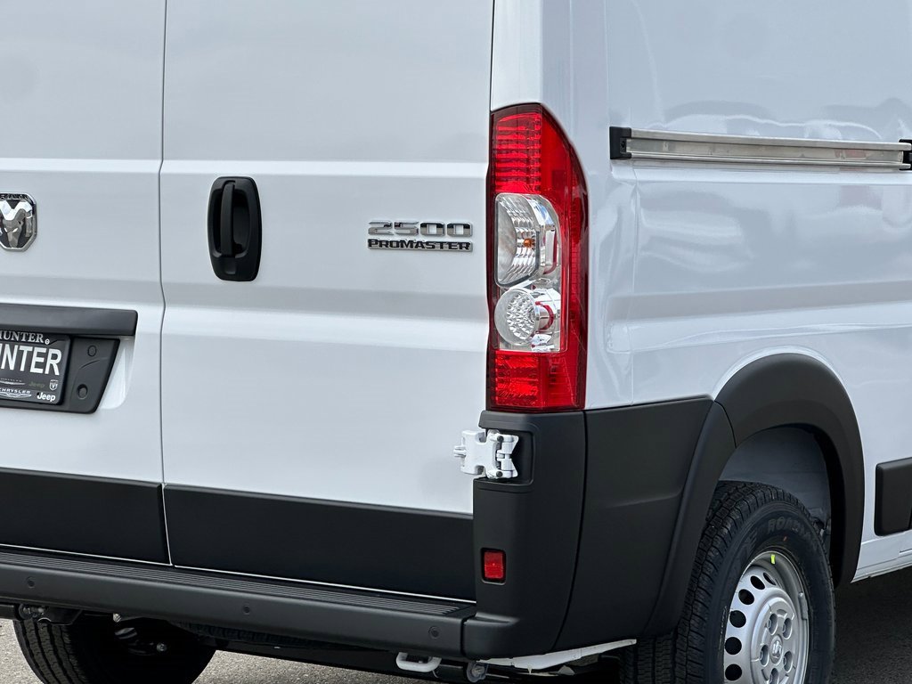 New 2026 RAM ProMaster 2500 image 8