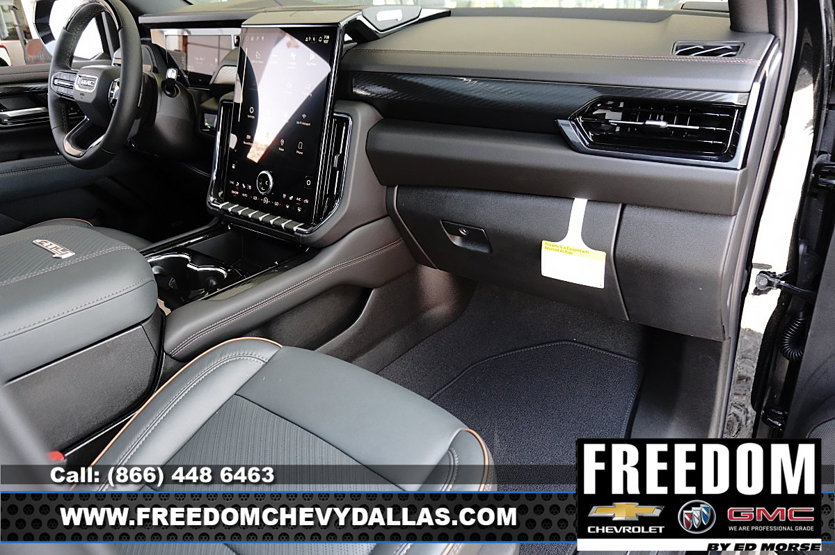 New 2026 GMC Yukon AT4 w/ AT4 Premium Plus Package AWD/4WD image 12